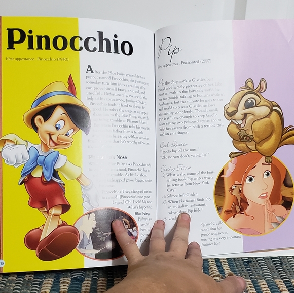 🦋Disney Junior Encyclopedia of Animated Characters Book🦋 - Picture 4 of 5